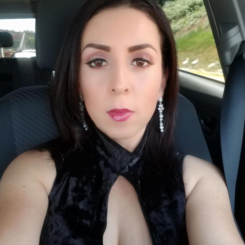 Meet your Posher, Lorena